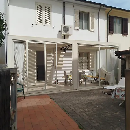 Tatil Evi Viareggio, Felicita E Relax A Un Passo Dal Mare!